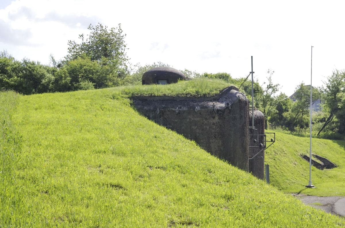 Ligne Maginot - IMMERHOF - A10 - (Ouvrage d'infanterie) - Bloc d'entrée 
Dessus du bloc - AURET Vincent