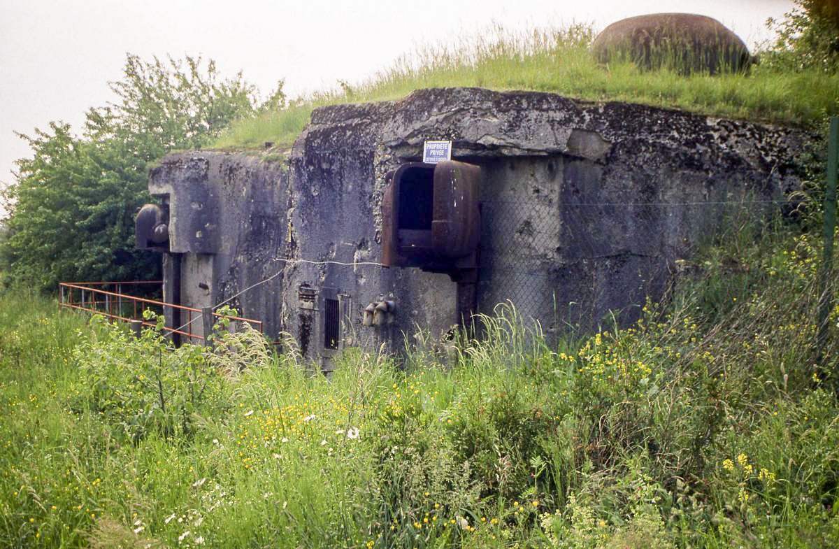 Ligne Maginot - NORD-OUEST DE SINGLING DROITE - (Casemate d'infanterie) - La casemate - HEMMERT Valentin