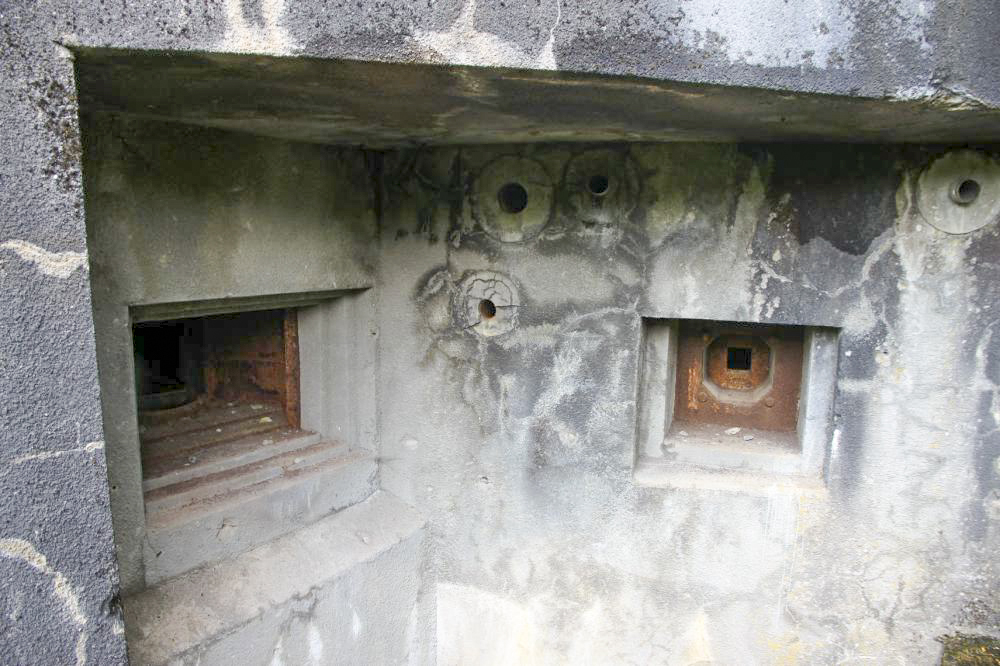 Ligne Maginot - SINGLING OUEST - (Casemate d'infanterie) - Chambre de tir est - JMJ-73