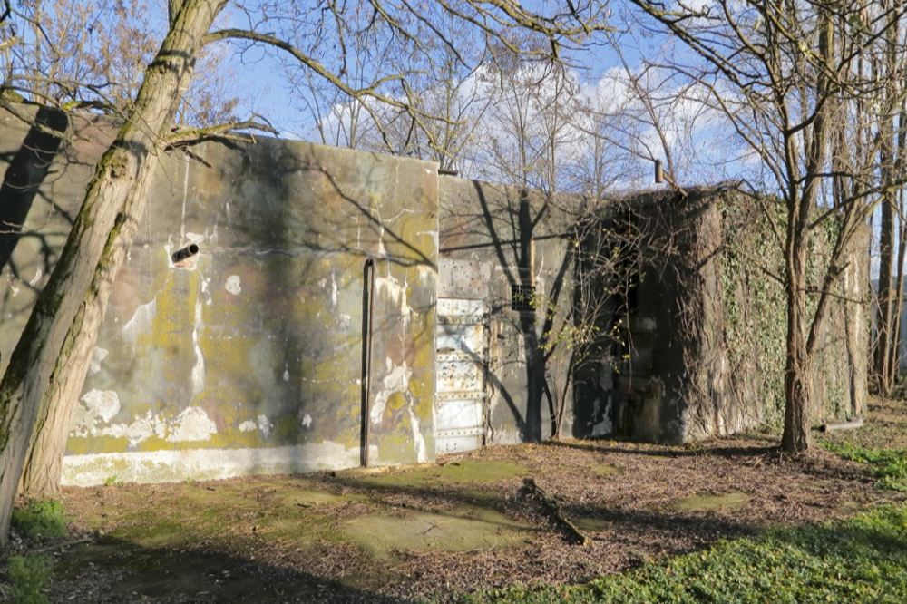Ligne Maginot - 44/3 - ALGOLSHEIM NORD - (Casemate d'infanterie - Double) - Facade arrière - Les Gardiens du Rhin