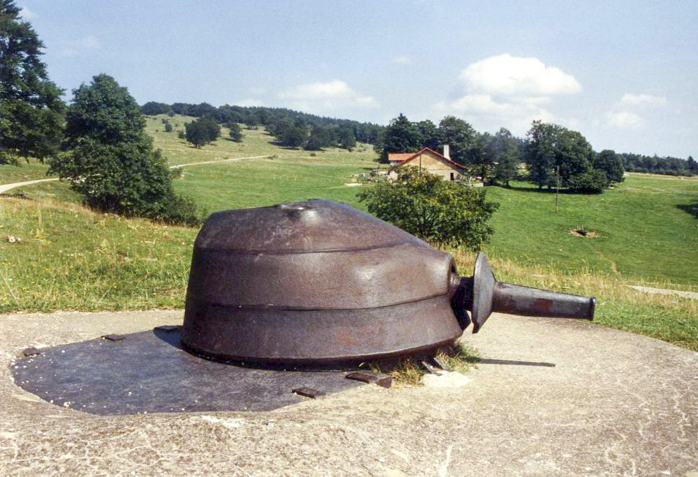 Ligne Maginot - GRANGES MIROIR (TD N°368) - (Cuve pour arme d'infanterie) - Tourelle démontable STG mle 35-37 n° 368 - LAMBERT Sylvie Laure