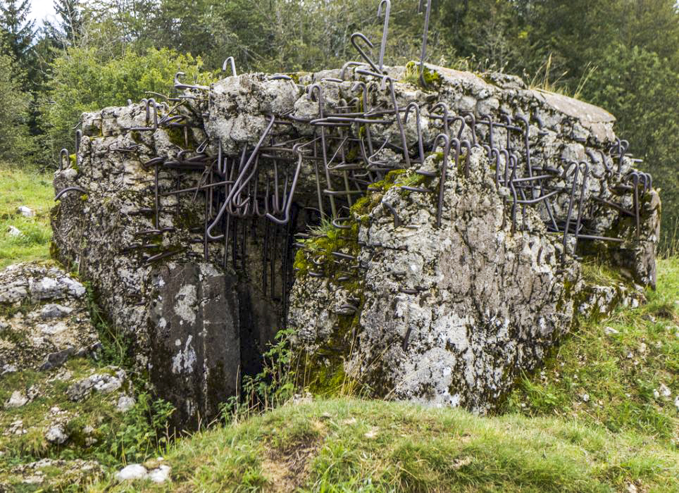 Ligne Maginot - GRAND TAUREAU - (Blockhaus pour arme infanterie) -  - Denis Trente-Huittessan
