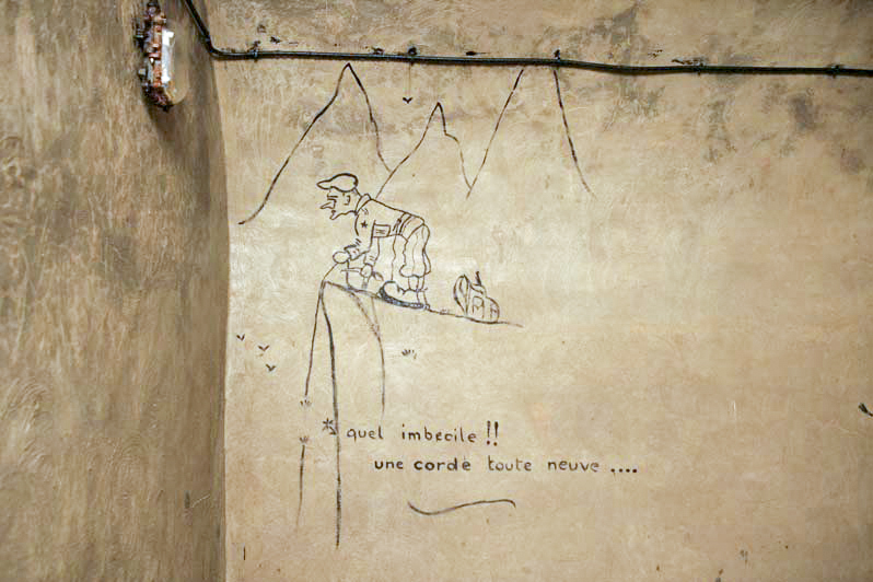 Ligne Maginot - LAVOIR - (Ouvrage d'artillerie) - Bloc 5 
Graffiti dans le magasin M2 - ZEIG Marc