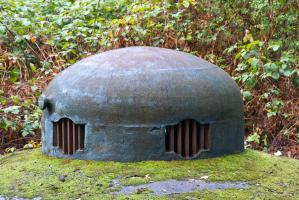 Ligne Maginot - LE CHESNOIS - CHENOIS - (Ouvrage d'artillerie) - Entrée mixte
Vue de l'une des cloches modifiées pour l'évacuation des gaz de l'usine de l'ouvrage