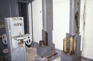 Ligne Maginot - MONTE GROSSO (MG) - E02 - (Ouvrage d'artillerie) - Bloc 4
Norias de la chambre de tir sud