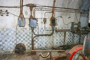 Ligne Maginot - BOIS d'ESCHERANGE - X3 (Quartier Kanfen - I/169°RIF) ( Abri ) - L'usine éléctrique.
Les coffrets des  départs electriques