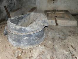 Ligne Maginot - BOIS DE RITTERSHOFFEN 6 - (Casemate d'infanterie - Simple) - Capot du filtre, puits et supports du réservoir