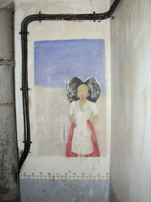 Ligne Maginot - SCHOENENBOURG - (Ouvrage d'artillerie) - Bloc 5
Peintures murales et graffitis dans les locaux de l'ouvrage - GRAMI