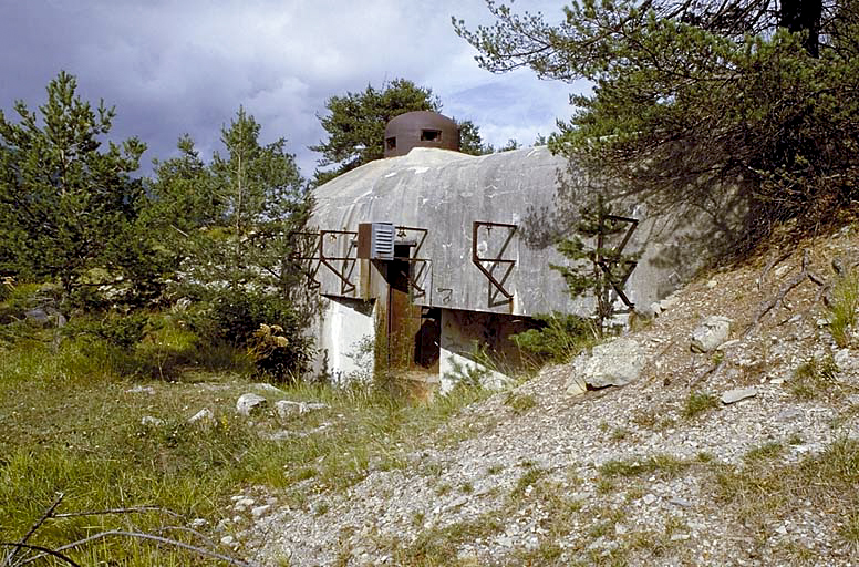 Ligne Maginot - MONTE GROSSO (MG) - E02 - (Ouvrage d'artillerie) - Bloc 4. 
Face nord-ouest. - ROUCAUTE Gérard