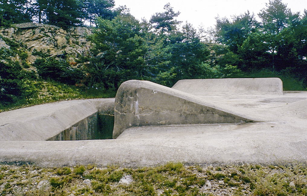 Ligne Maginot - MONTE GROSSO (MG) - E02 - (Ouvrage d'artillerie) - Le bloc 4 et ses quatre mortiers - Alain LOVINY