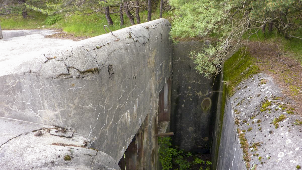 Ligne Maginot - MONTE GROSSO (MG) - E02 - (Ouvrage d'artillerie) - Bloc 4
Mortiers de 81 - ELLENA-CUNY