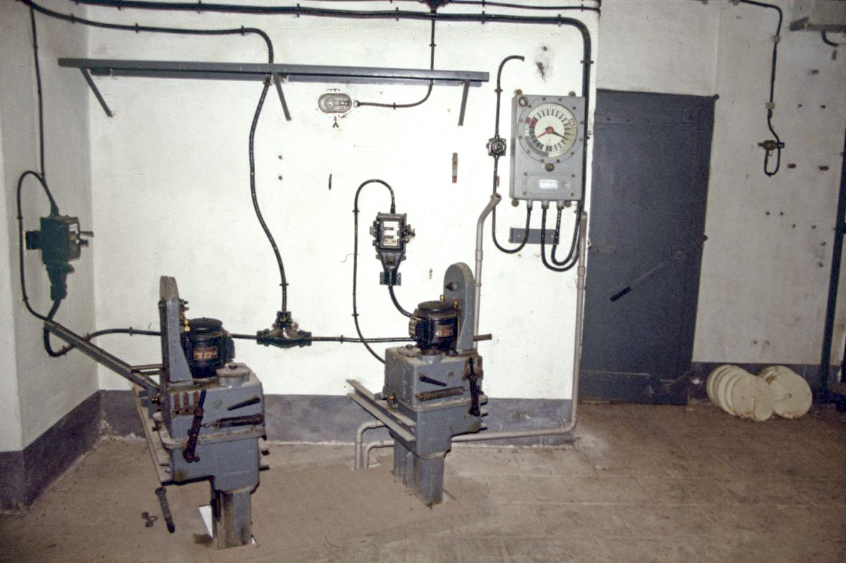 Ligne Maginot - MONTE GROSSO (MG) - E02 - (Ouvrage d'artillerie) - Bloc 4
Norias pour munitions de 81 mm
Chambre de tir est - Michal Prasil