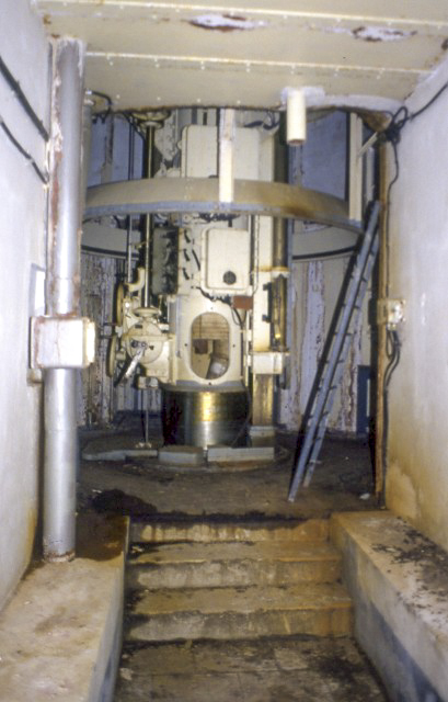 Ligne Maginot - MONTE GROSSO (MG) - E02 - (Ouvrage d'artillerie) - Bloc 6
Tourelle de 135 mle 32 - Marc ENDINGER