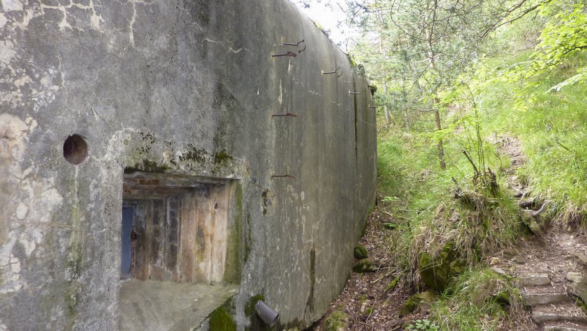 Ligne Maginot - MONTE GROSSO (MG) - E02 - (Ouvrage d'artillerie) - Le bloc 8 - ELLENA-CUNY
