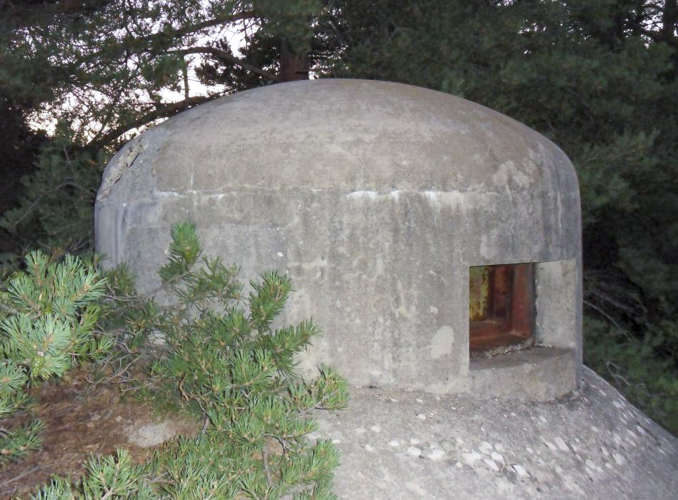 Ligne Maginot - MONTE GROSSO (MG) - E02 - (Ouvrage d'artillerie) - La cloche GFM reconstruite du bloc 8 - Sud Passion