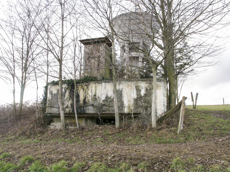 Ligne Maginot - CHATEAU d'EAU ( Blockhaus pour canon ) -  - Grami