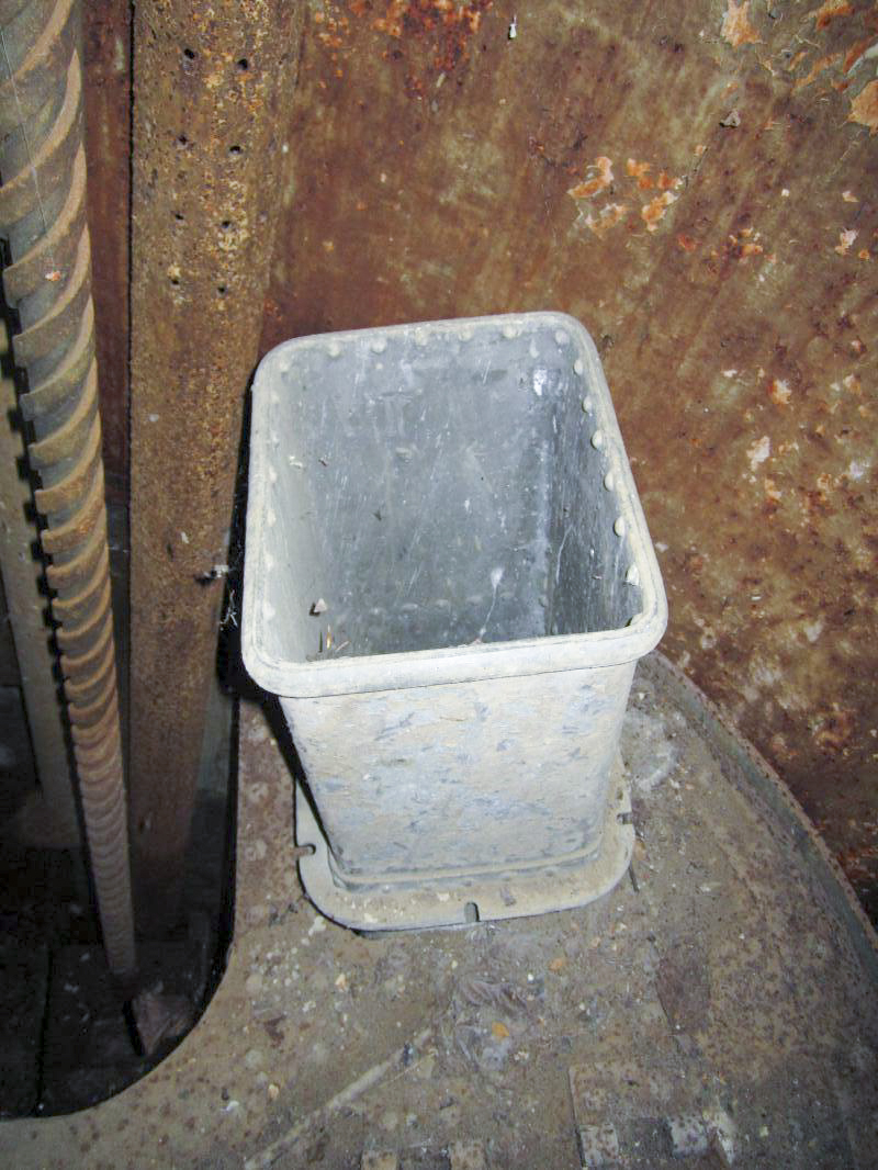 Ligne Maginot - HOFFEN ( Casemate d'infanterie ) - Bac d'eau pour le refroidissement du JM - Gregory Fuchs