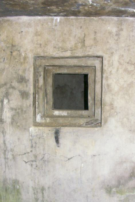 Ligne Maginot - HOHWILLER (I/79° RIF ?) - (PC de Quartier) - Créneau de défense placé  dans le couloir d'entrée - Pascal LAMBERT