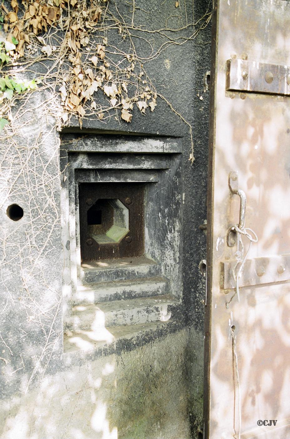 Ligne Maginot - HUNSPACH MOULIN EST - (Casemate d'infanterie - Simple) -  - Caspar Vermeulen