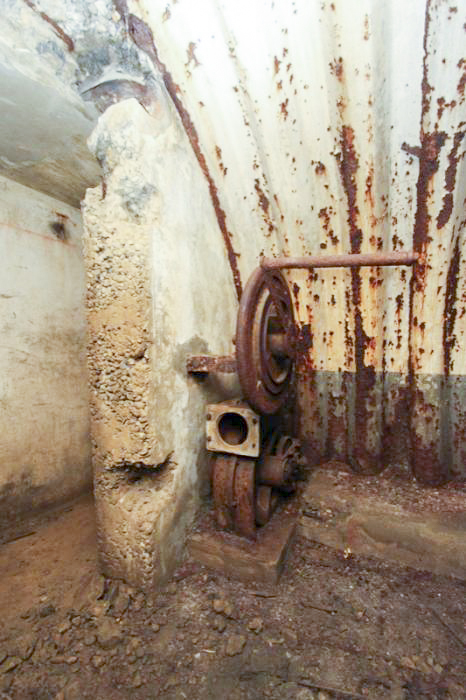 Ligne Maginot - KUHLENDORF (79° RIF - 156°RA) - (PC de Sous-Secteur) - Ventilateur à bras - Antoine SCHOEN