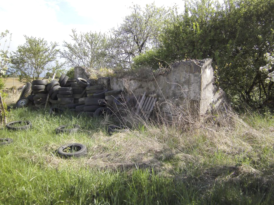 Ligne Maginot - TRAMBACH ( Blockhaus pour arme infanterie ) - Le blockhaus ruiné - GLÜCKSJÄGER GJ13