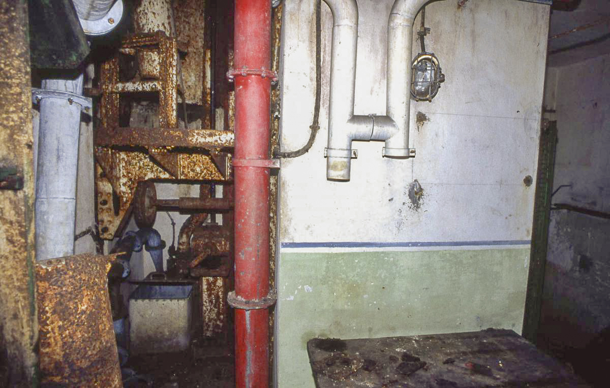 Ligne Maginot - COUME ANNEXE SUD - A32 - (Ouvrage d'infanterie) - Bloc 2
Cloche JM - Valentin Hemmert