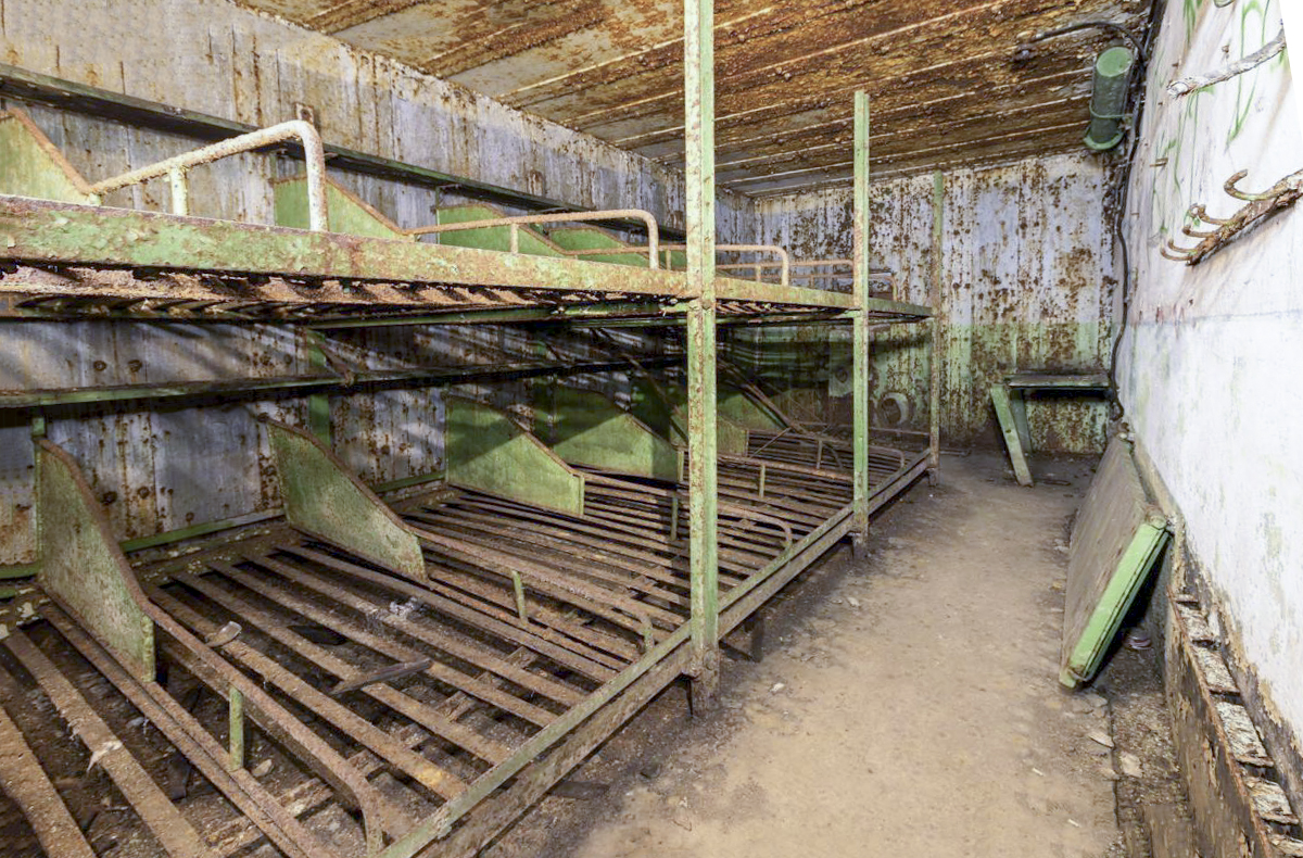 Ligne Maginot - COUME ANNEXE SUD - A32 - (Ouvrage d'infanterie) - Bloc 3
Chambrée pour la troupe - YAMI1900