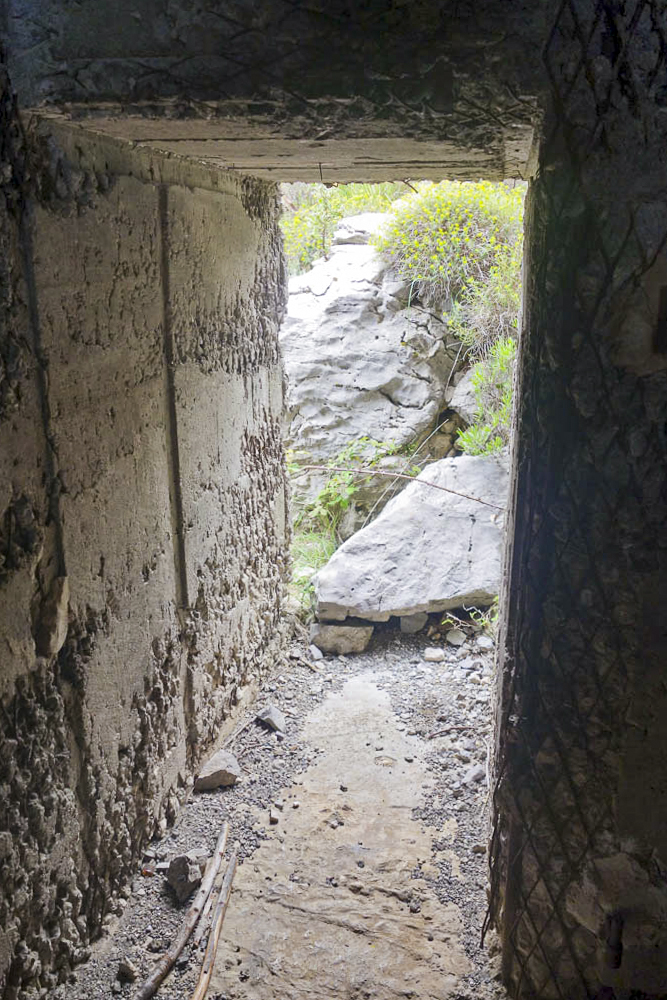 Ligne Maginot - O45 - MADONE de GORBIO Sud ( Blockhaus pour arme infanterie ) - Entrée du blockhaus - Michel Teiten