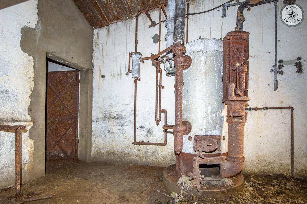 Ligne Maginot - BOIS KARRE - X12 - (Abri) - La chaudière vapeur à charbon - CALAND Thierry