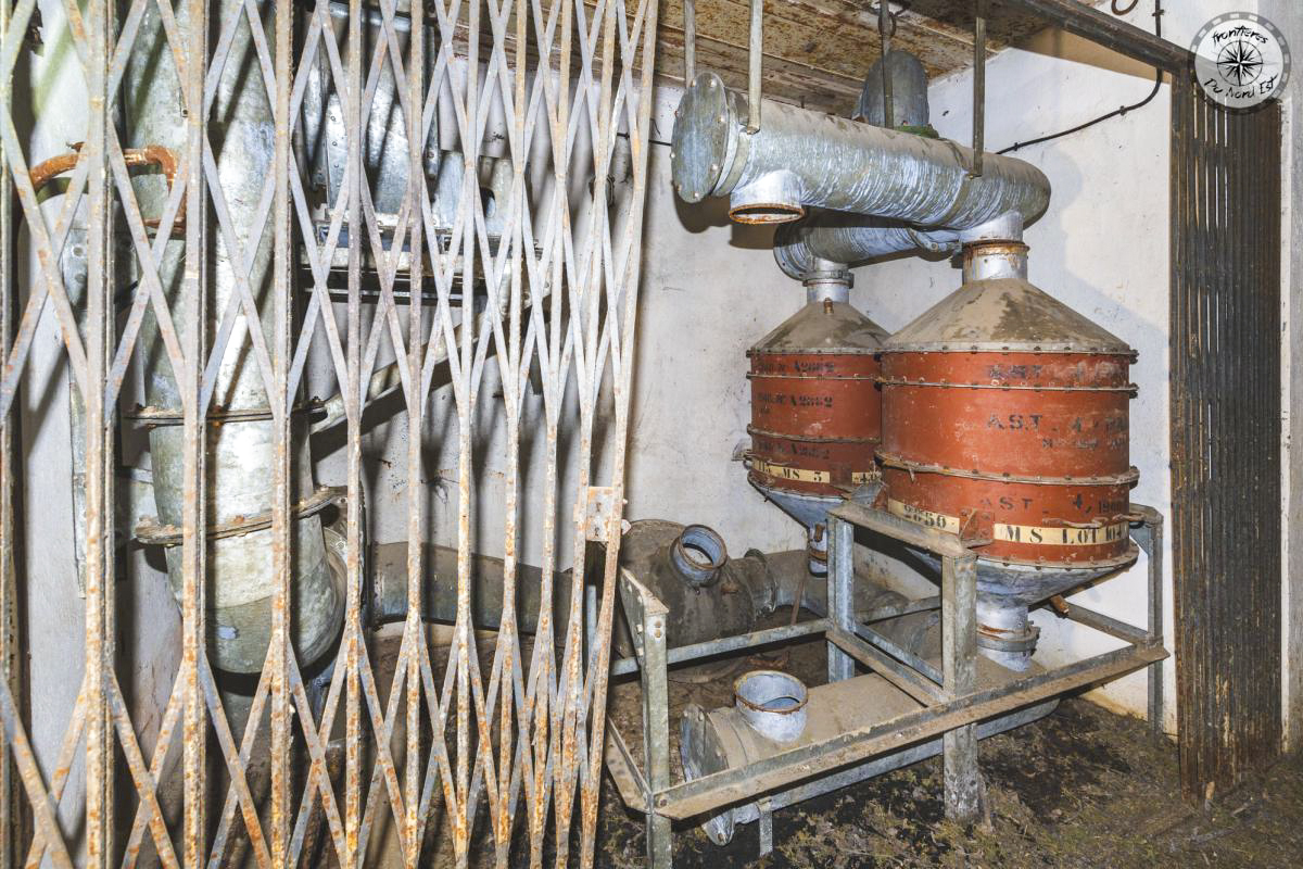Ligne Maginot - BOIS KARRE - X12 - (Abri) - Les filtres pour air gazé - CALAND Thierry