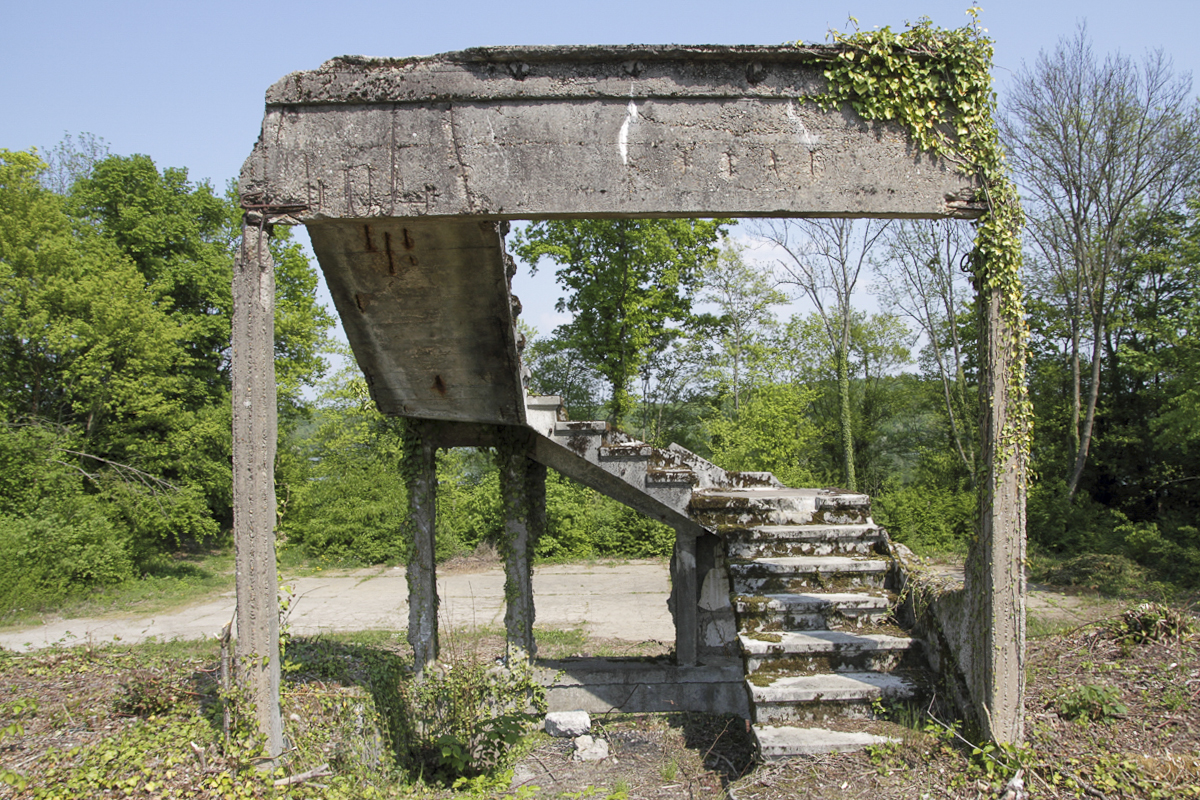 Ligne Maginot - CATTENOM - (Camp de sureté) - Les derniers vestiges du mess hôtel - Michel Teiten