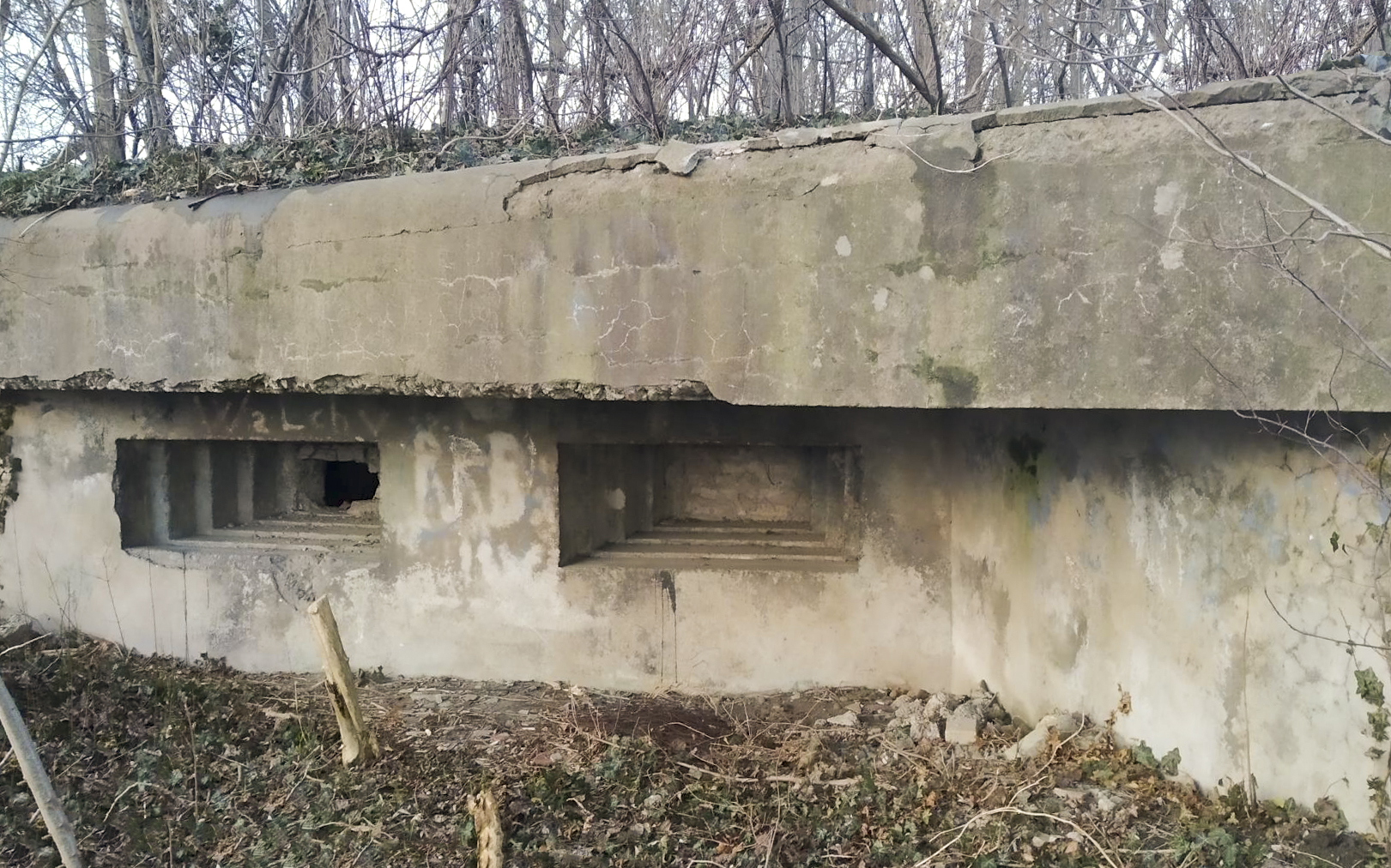 Ligne Maginot - 51 - BUSSIERES - (PC de Sous-Quartier) - Chambre de tir sud - Paul