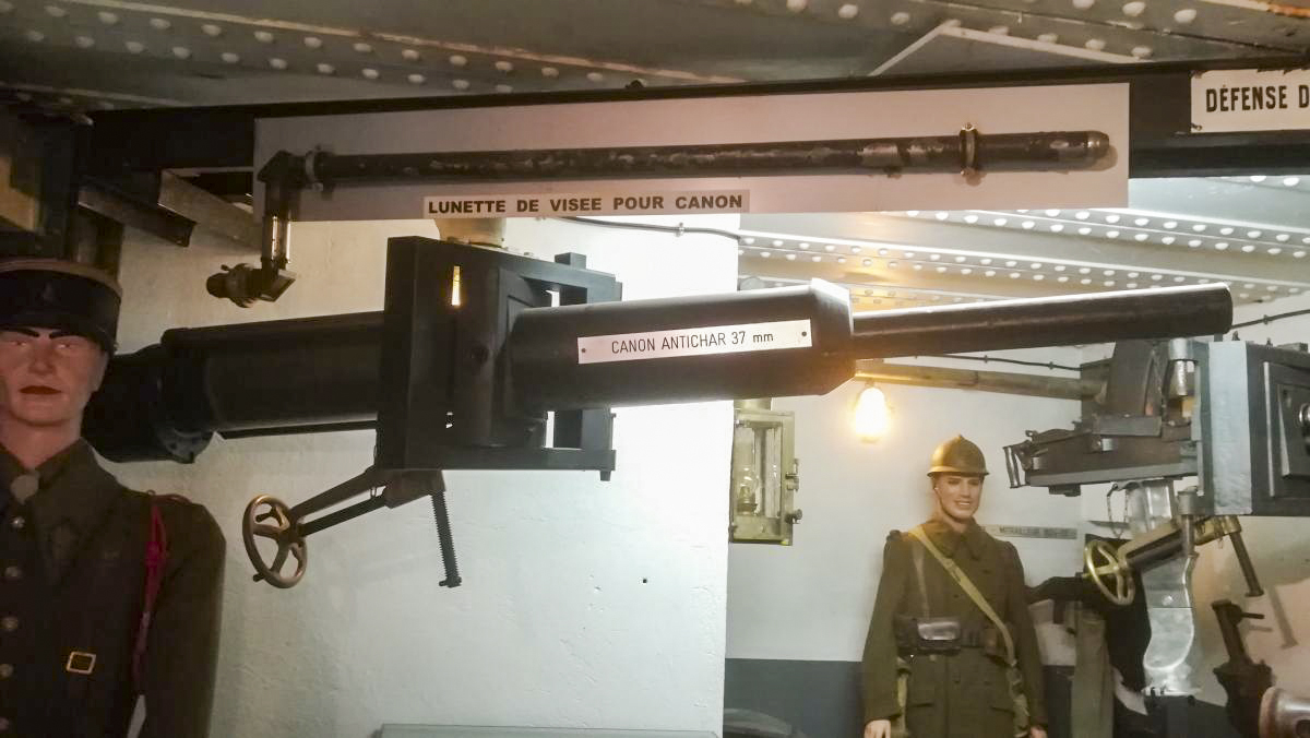 Ligne Maginot - ESCH - (Casemate d'infanterie - double) - Canon de 37mm mle 1934 - Julien Boulanger