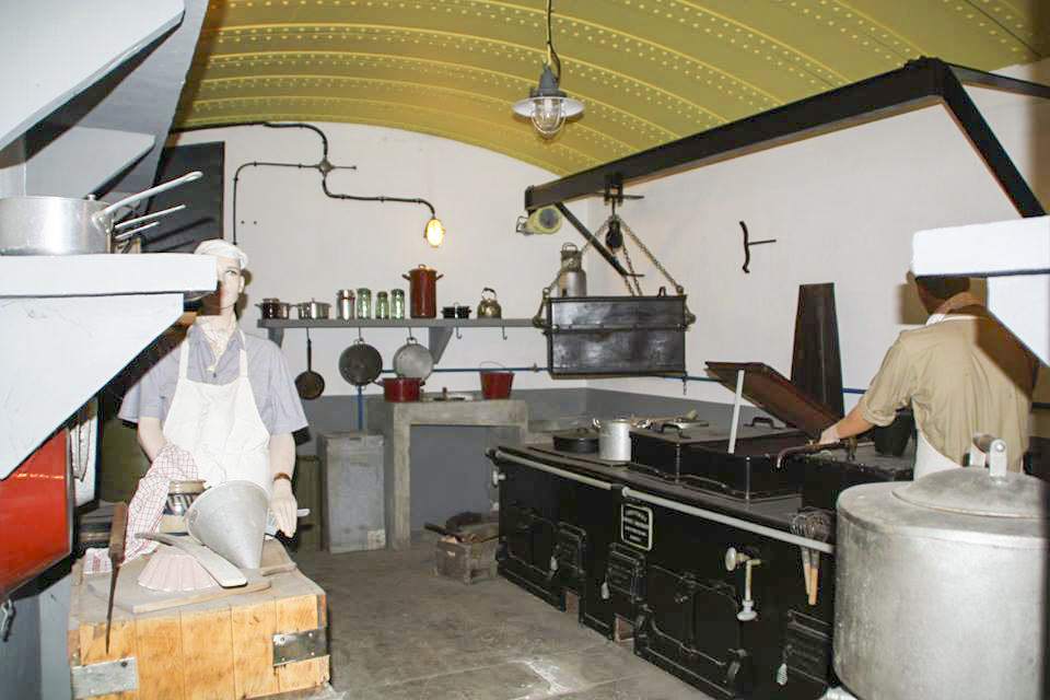 Ligne Maginot - HATTEN (I / 23° RIF) (Abri) - La cusine - EVA Philippe
