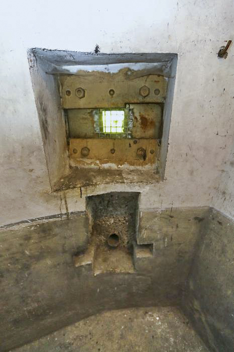 Ligne Maginot - HEIDENBUCKEL - (Abri) - Créneau FM de la caponnière gauche - GRASSER Michel