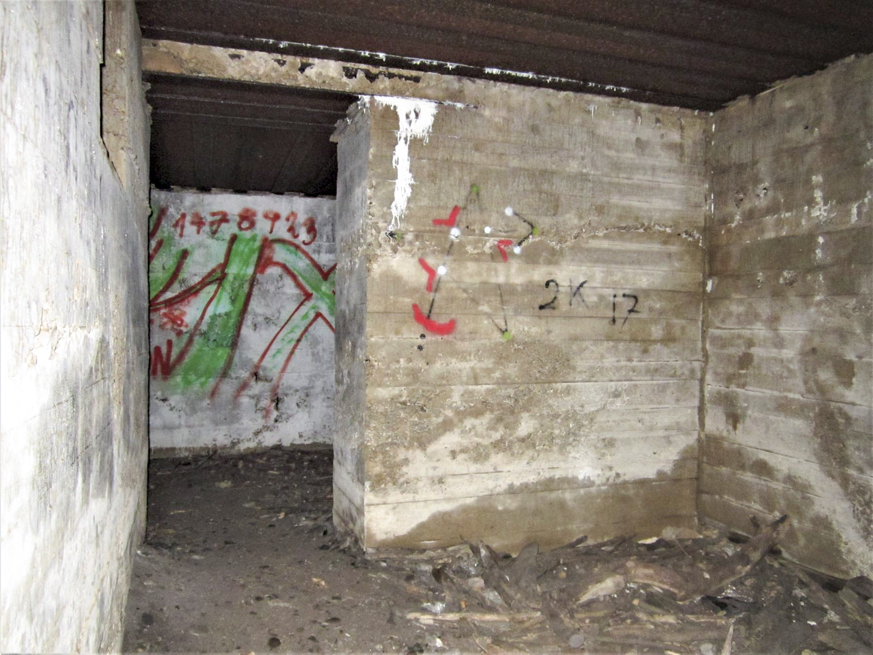 Ligne Maginot - BLAUELSAND - (Casemate d'infanterie - Simple) - Local attenant à la chambre de repos - Les Gardiens du Rhin