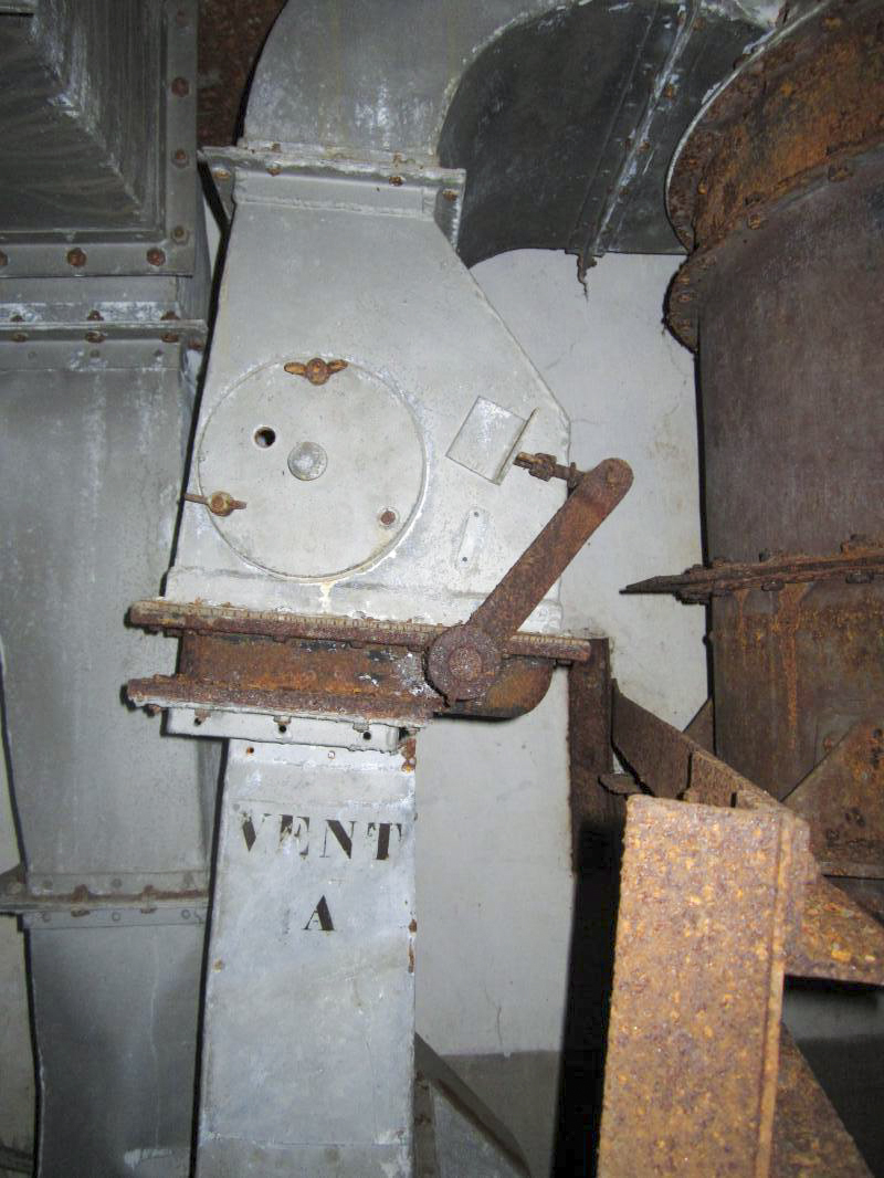 Ligne Maginot - KOENIGSBRUCK NORD - (Casemate d'infanterie) - Clapet ventilation - gregfuchs