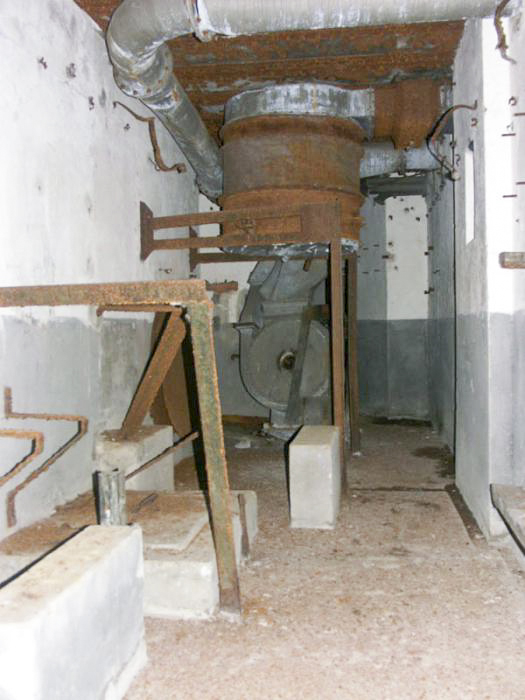 Ligne Maginot - KOENIGSBRUCK Sud (Casemate d'infanterie) - Installation de ventilation et de filtrage - Pascal LAMBERT