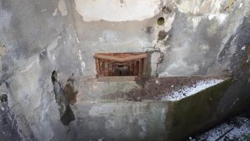 Ligne Maginot - HOCHWALD - (Ouvrage d'artillerie) - Bloc 16
Coffre de droite, créneau pour mortier de 50