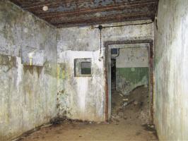 Ligne Maginot - PETIT REDERCHING - (Abri) - Local du piquet de garde du coffre est