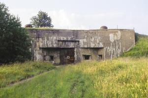 Ligne Maginot - LATIREMONT - A3 - (Ouvrage d'artillerie) - Entrée munitions
Le voie de 60 bien visible