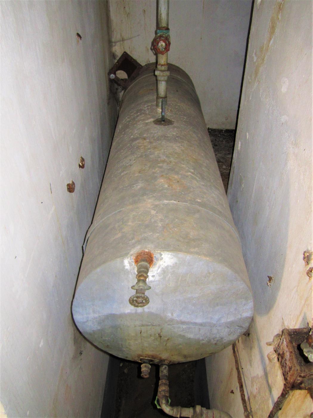Ligne Maginot - HOCHWALD C3 - (Casemate d'infanterie - double) - Réservoir de gasoil du groupe électrogène - Gregory Fuchs