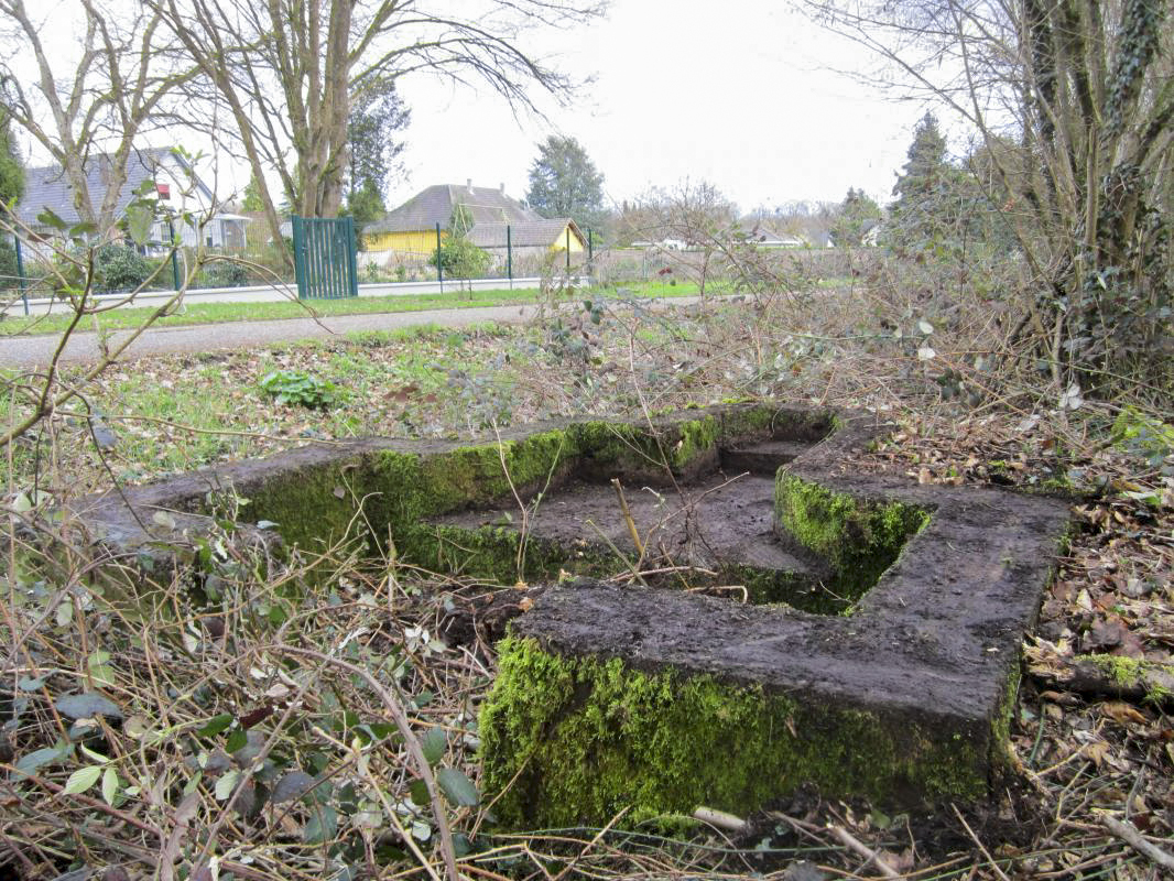 Ligne Maginot - NIEDERBETSCHDORF 5 - (Cuve pour arme d'infanterie) -  - gregfuchs