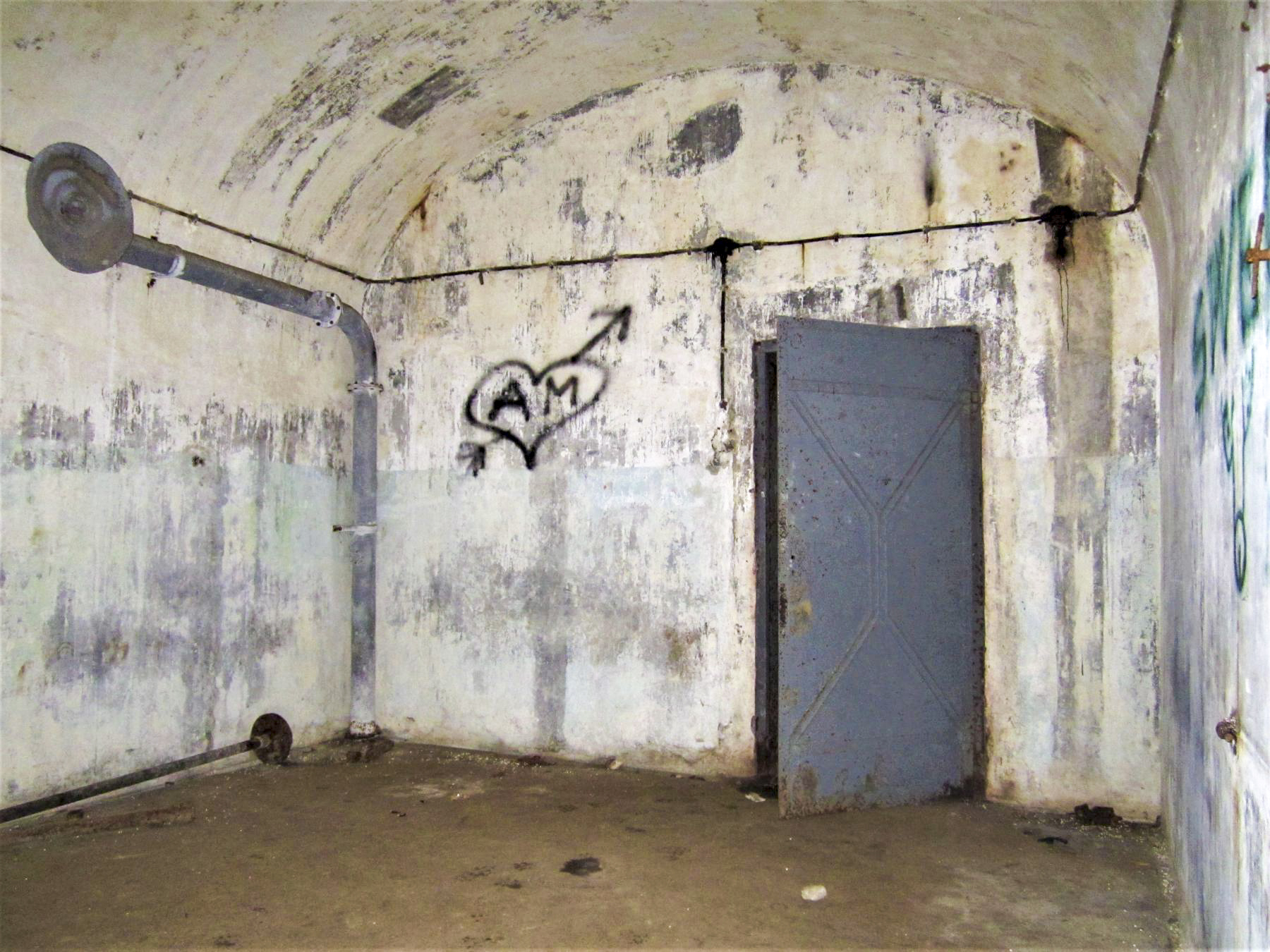 Ligne Maginot - PETIT REDERCHING - (Abri) - Local marqué 'cellule' - Gregory Fuchs