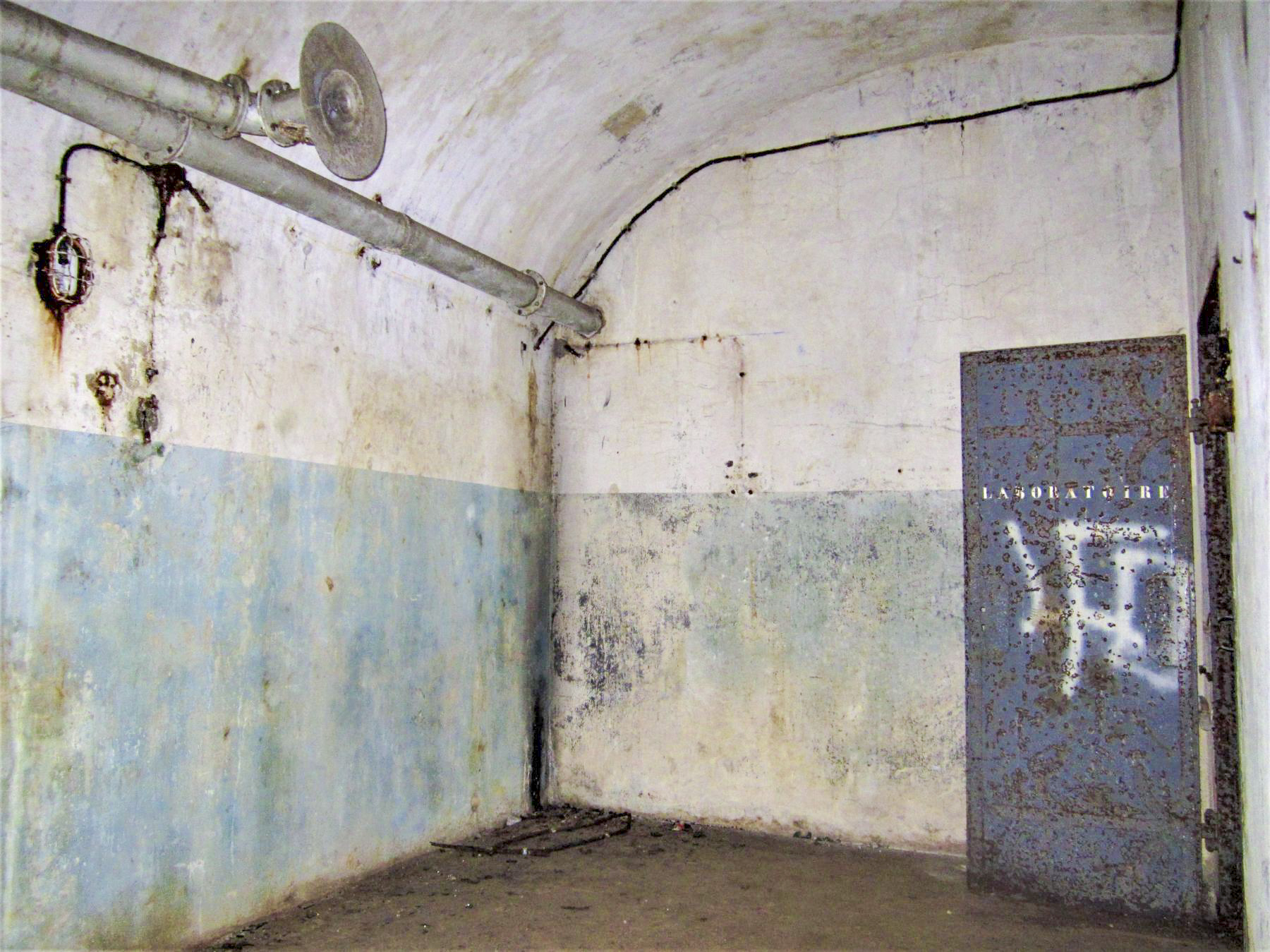 Ligne Maginot - PETIT REDERCHING - (Abri) - Local marqué 'laboratoire' - Gregory Fuchs