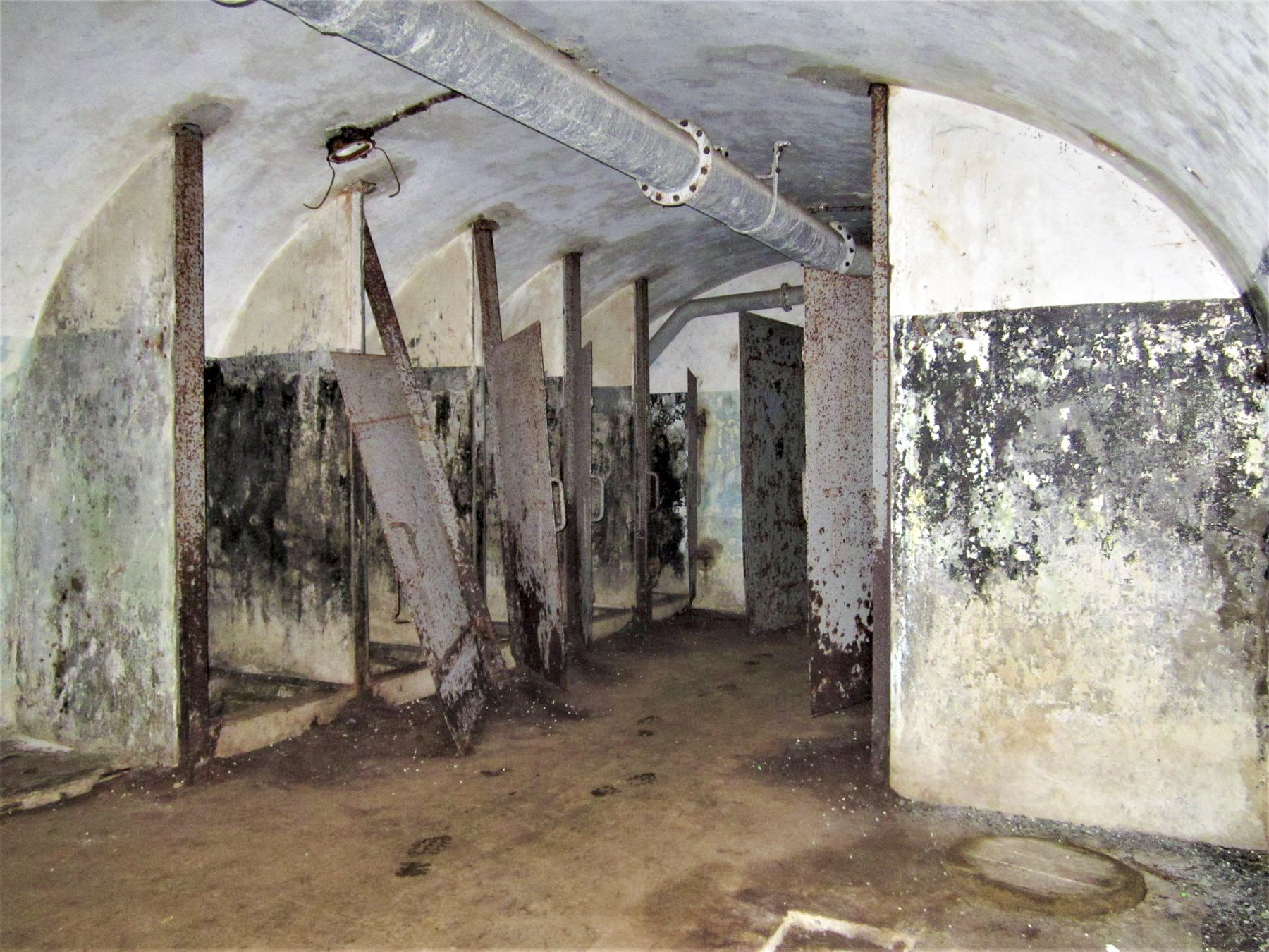 Ligne Maginot - PETIT REDERCHING - (Abri) - Latrines de la troupe - Gregory Fuchs