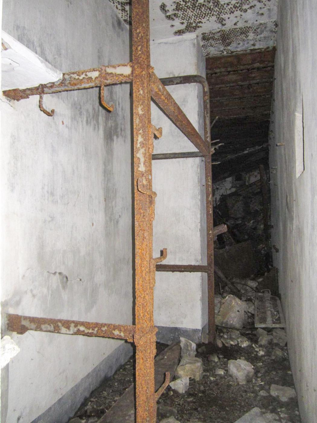 Ligne Maginot - HOCHWALD C5 - (Casemate d'infanterie) - Chambre pour deux officiers - Gregory Fuchs
