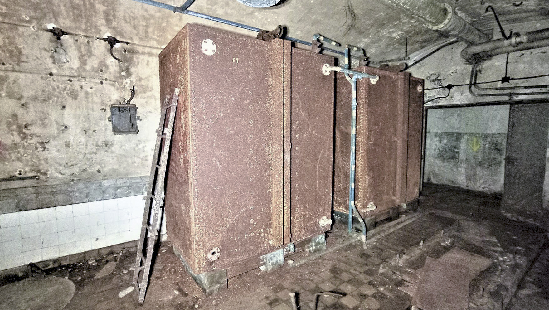 Ligne Maginot - PETIT REDERCHING - (Abri) - Citerne d'eau de refroidissement des moteurs - Baptiste GAUDIN