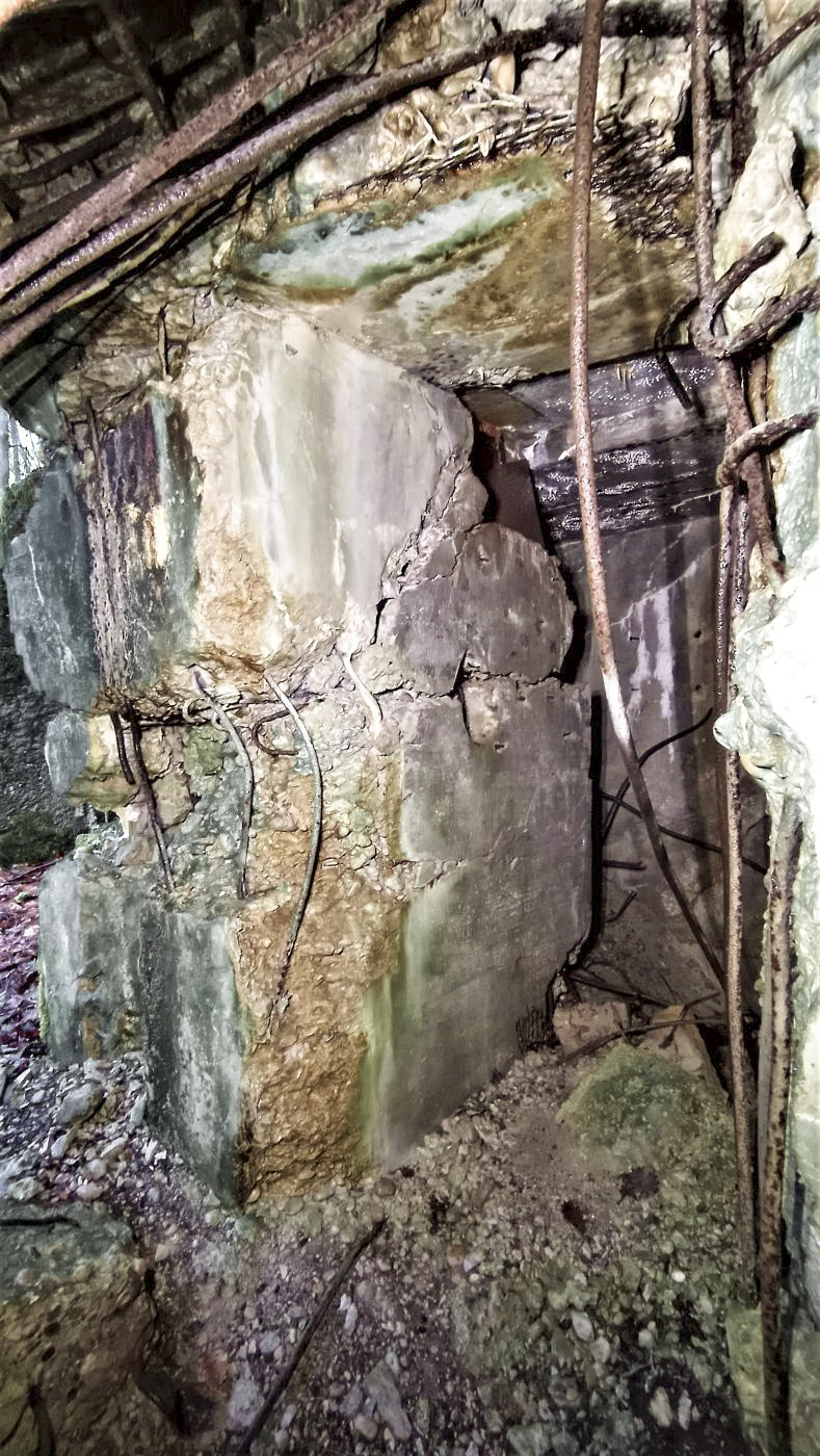 Ligne Maginot - HOCHWALD C6 - (Casemate d'infanterie - double) - Entrée de la caponnière de protection de l'entrée - Baptiste GAUDIN