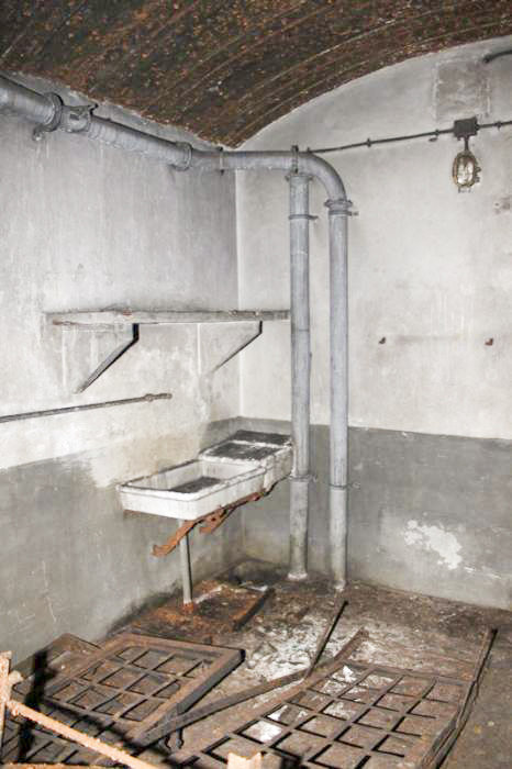 Ligne Maginot - SOUFFLENHEIM (II / 23° RIF) - (Abri) - Infirmerie - Antoine SCHOEN